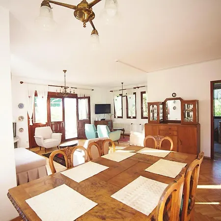 Guezide Sapanca Koesk&villa *